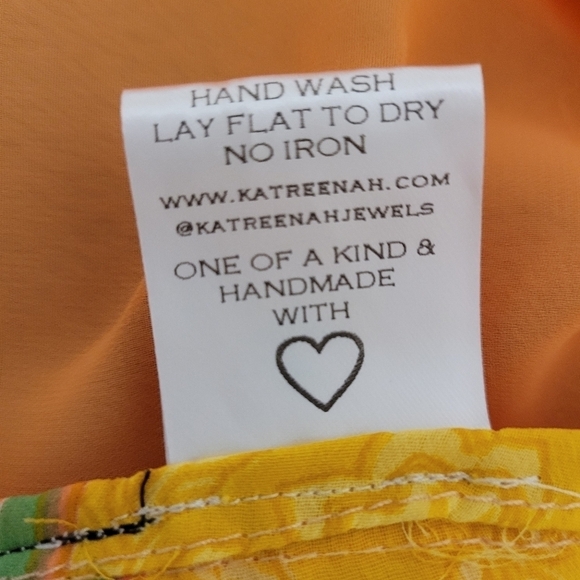 Sheer colorful handmade shawl​ - Picture 6 of 7